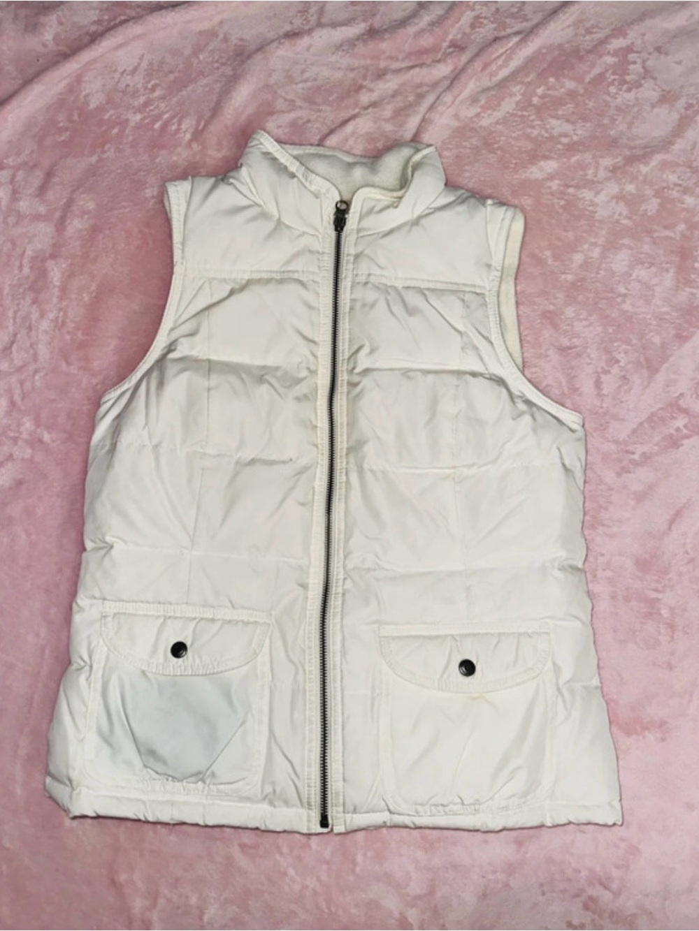 Ann Taylor Ivory Quilted Puffer Vest